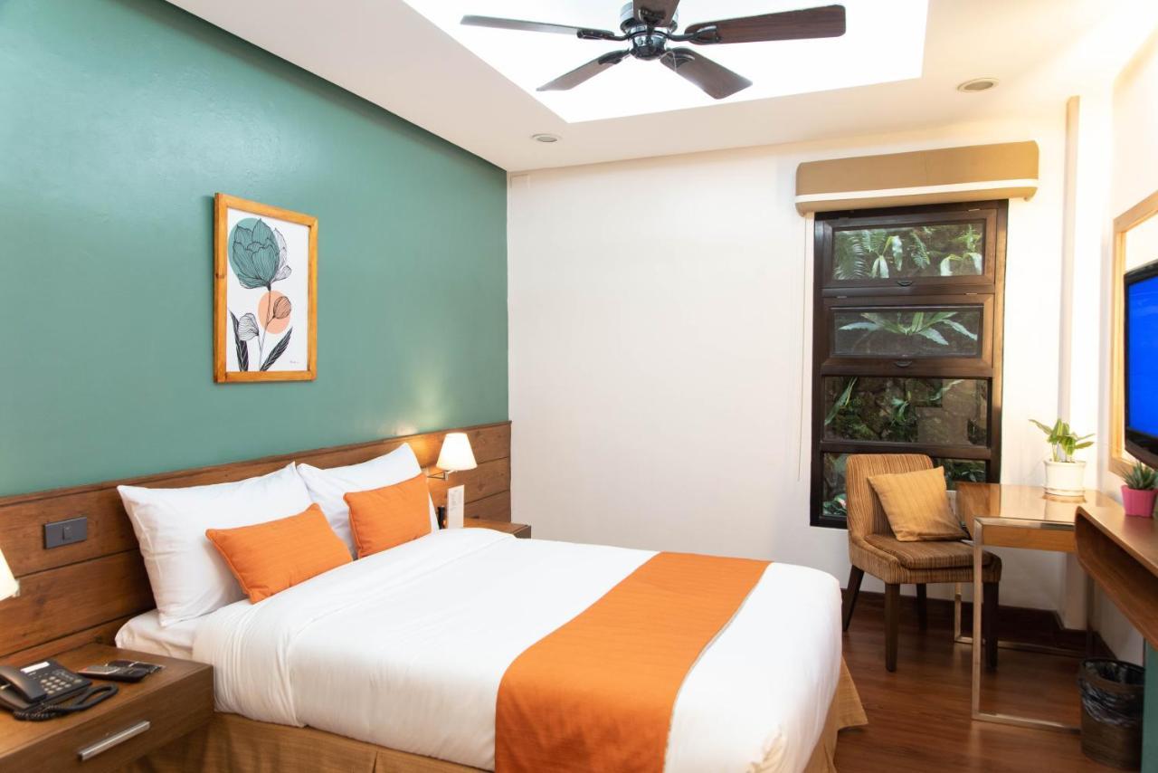 Giraffe Boutique Hotel Baguio City Екстер'єр фото