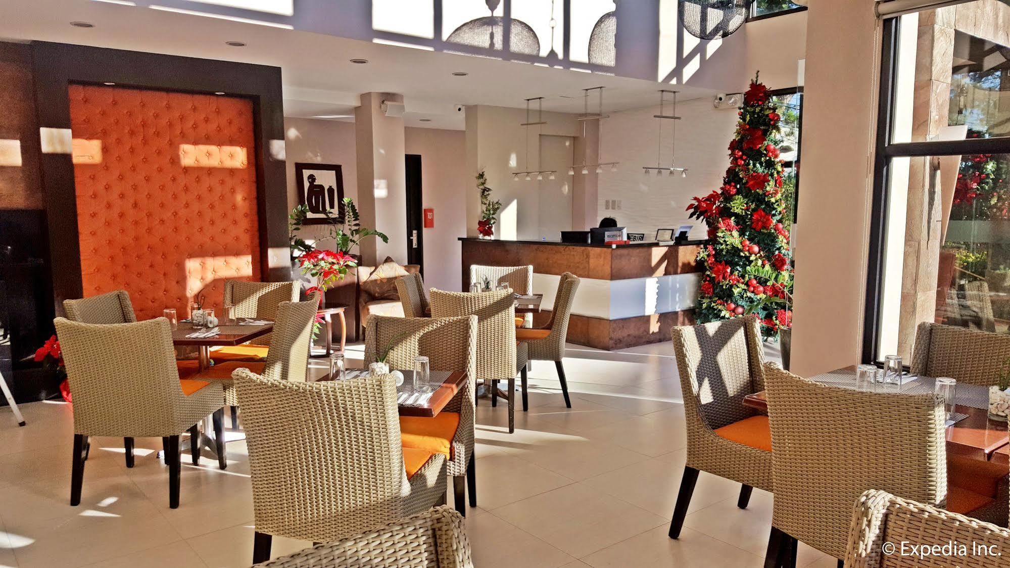 Giraffe Boutique Hotel Baguio City Екстер'єр фото