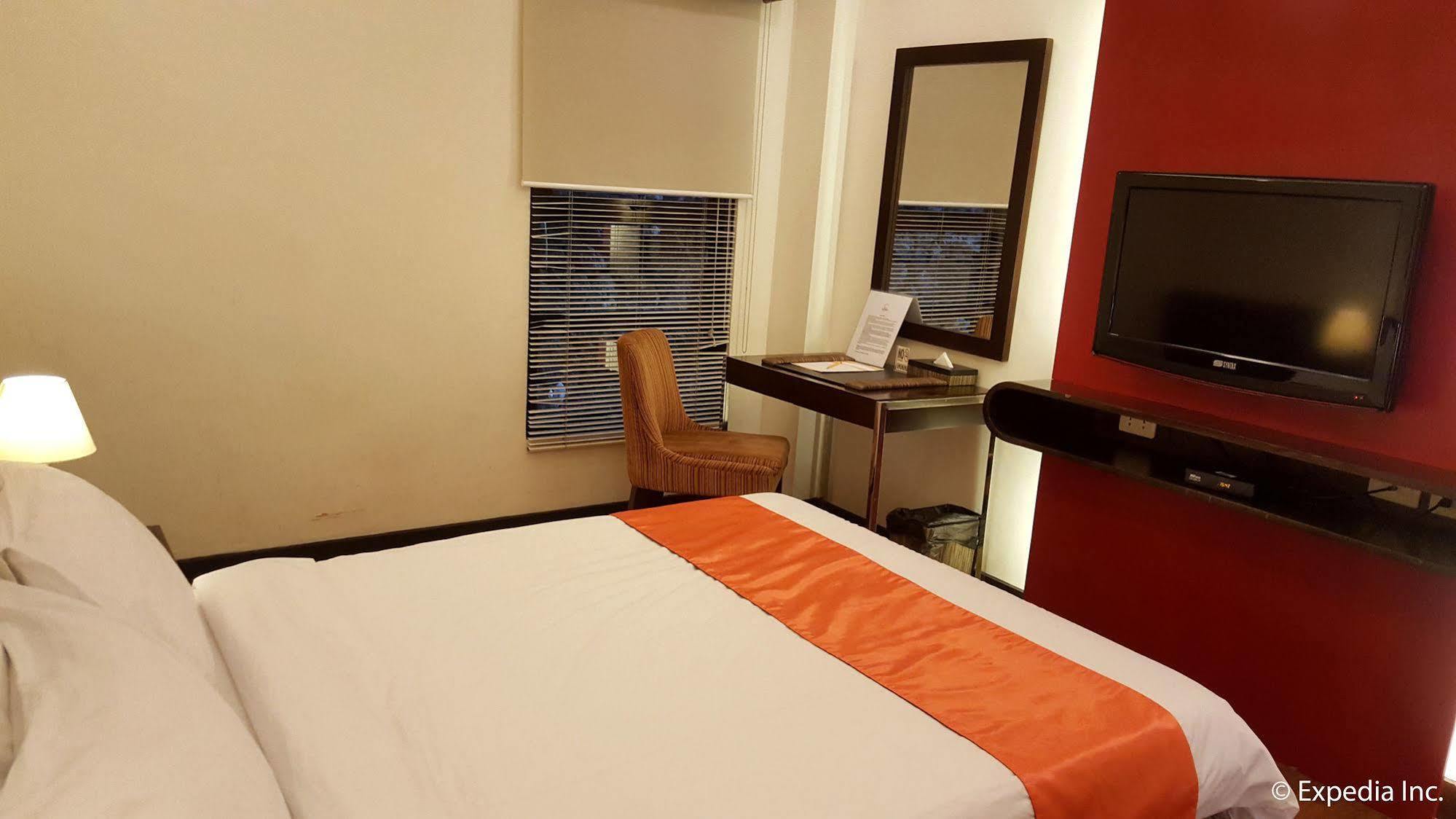 Giraffe Boutique Hotel Baguio City Екстер'єр фото
